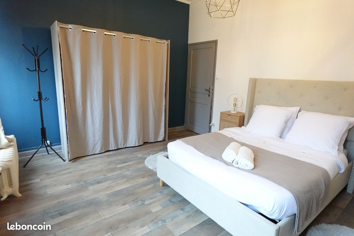 Maison à louer, 300m², Lens