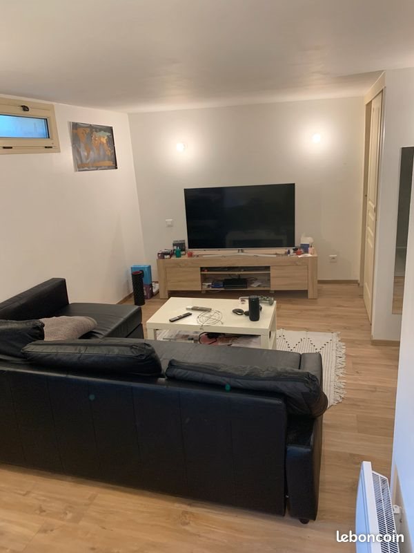 Appartement à louer, 47m², Massy