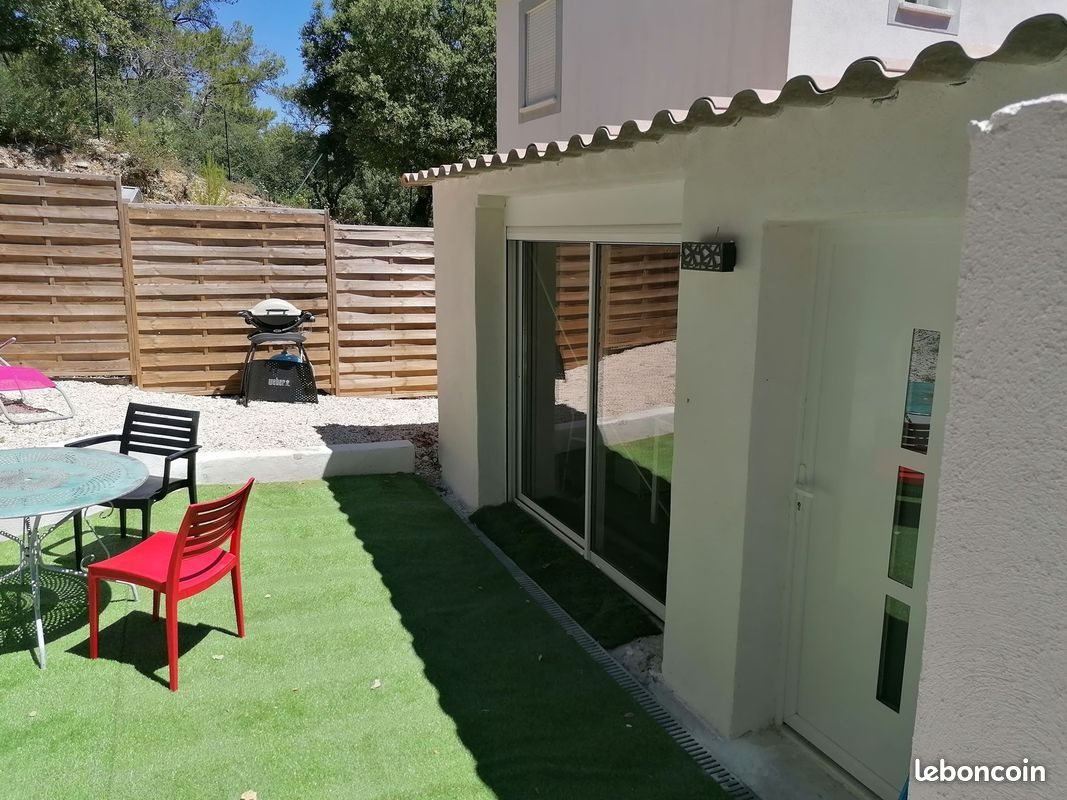 Appartement à louer, 23m², Tourves