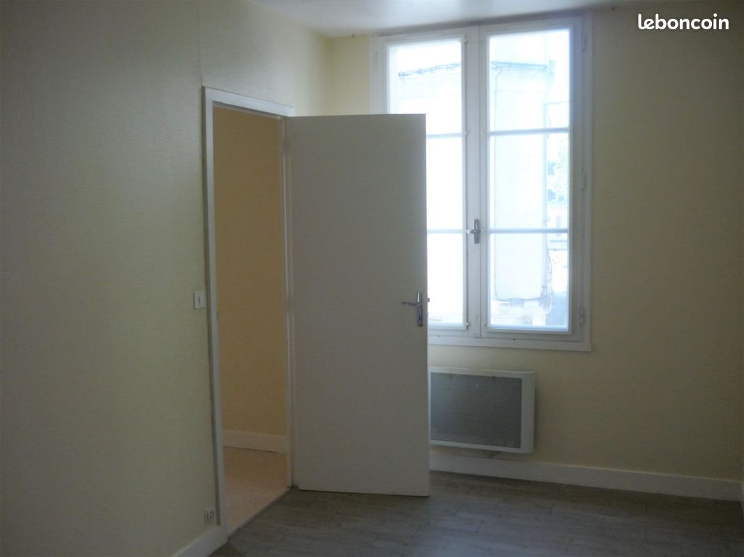 Appartement à louer, 30m², Angoulême