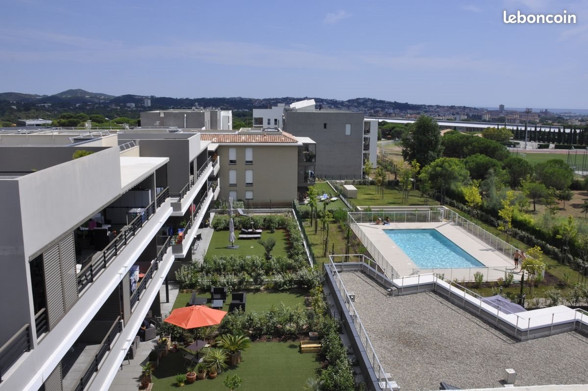 Appartement à vendre, 69m², Fréjus
