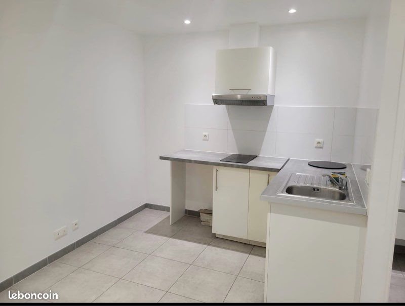 Appartement à louer, 17m², Ivry-sur-Seine