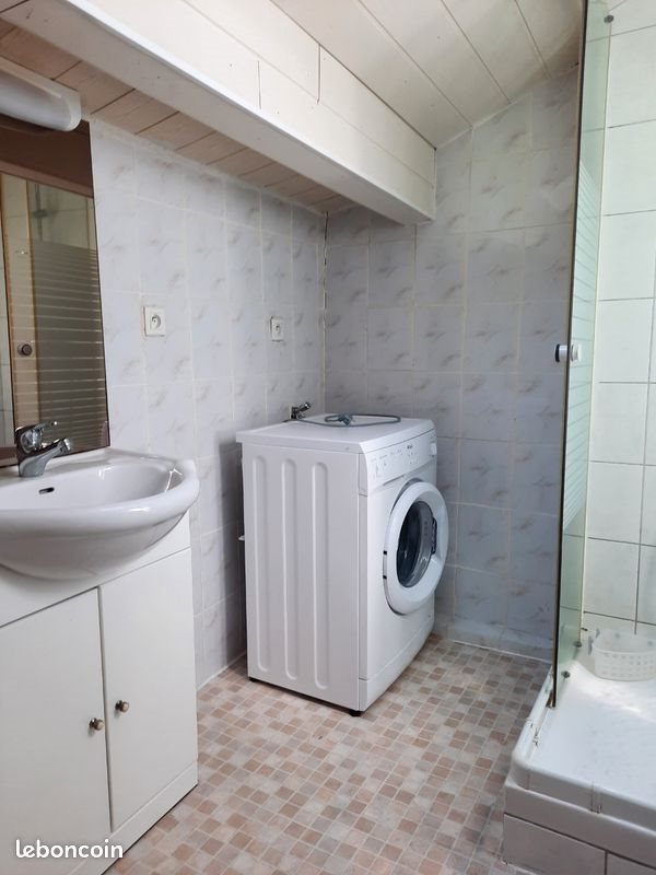 Appartement à louer, 20m², Aurillac