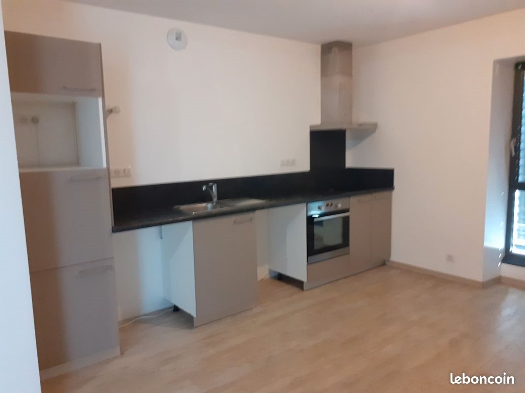 Appartement à louer, 46m², Sévérac-le-Château