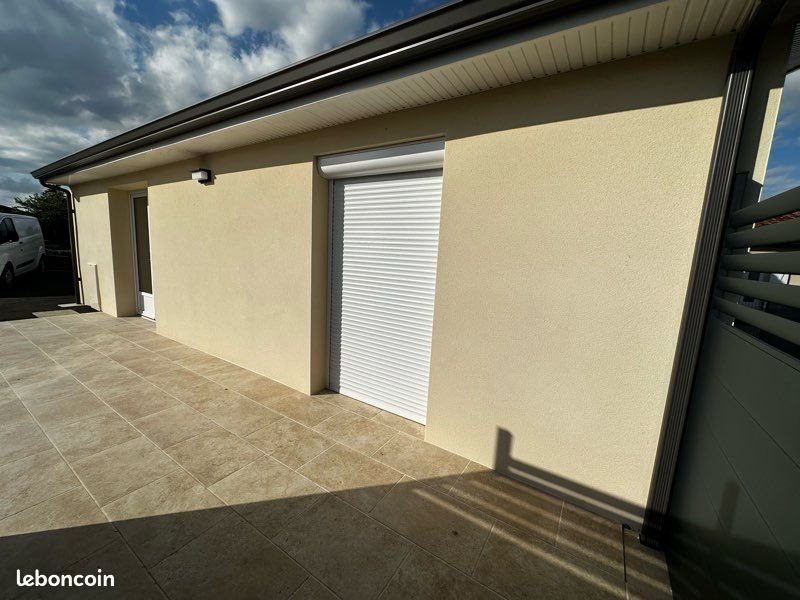 Maison à louer, 38m², Saint-Martial-de-Vitaterne