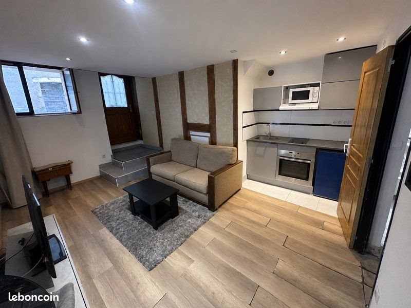 Appartement à louer, 37m², Villefranche-de-Rouergue