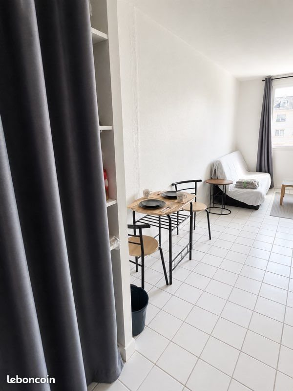 Appartement à louer, 18m², Saint-Nazaire
