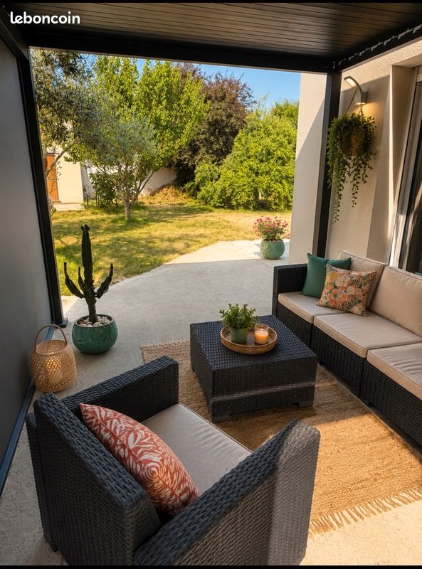 Maison à louer, 118m², Échillais
