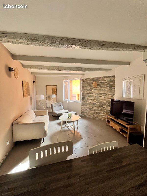 Appartement à louer, 56m², Le Castellet