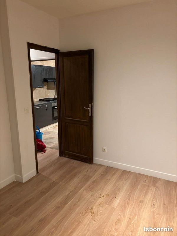 Appartement à louer, 65m², Saint-Antonin-Noble-Val