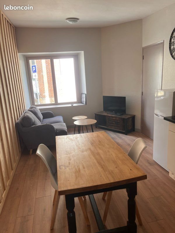 Appartement à louer, 27m², Villefranche