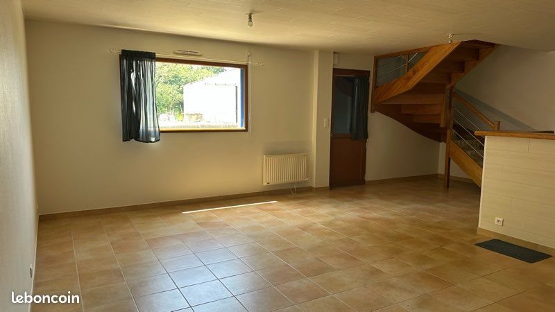 Maison à louer, 85m², Erdeven