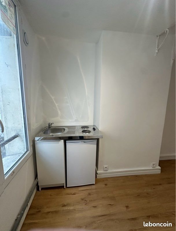Appartement à louer, 18m², Paris 19ème