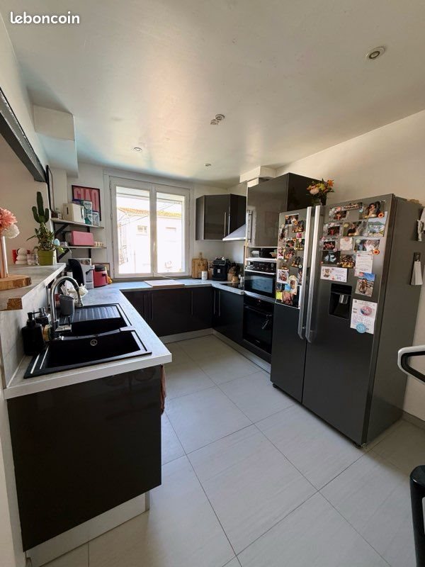 Appartement à vendre, 65m², Marignane