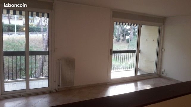 Appartement à louer, 73m², Marseille 8ème