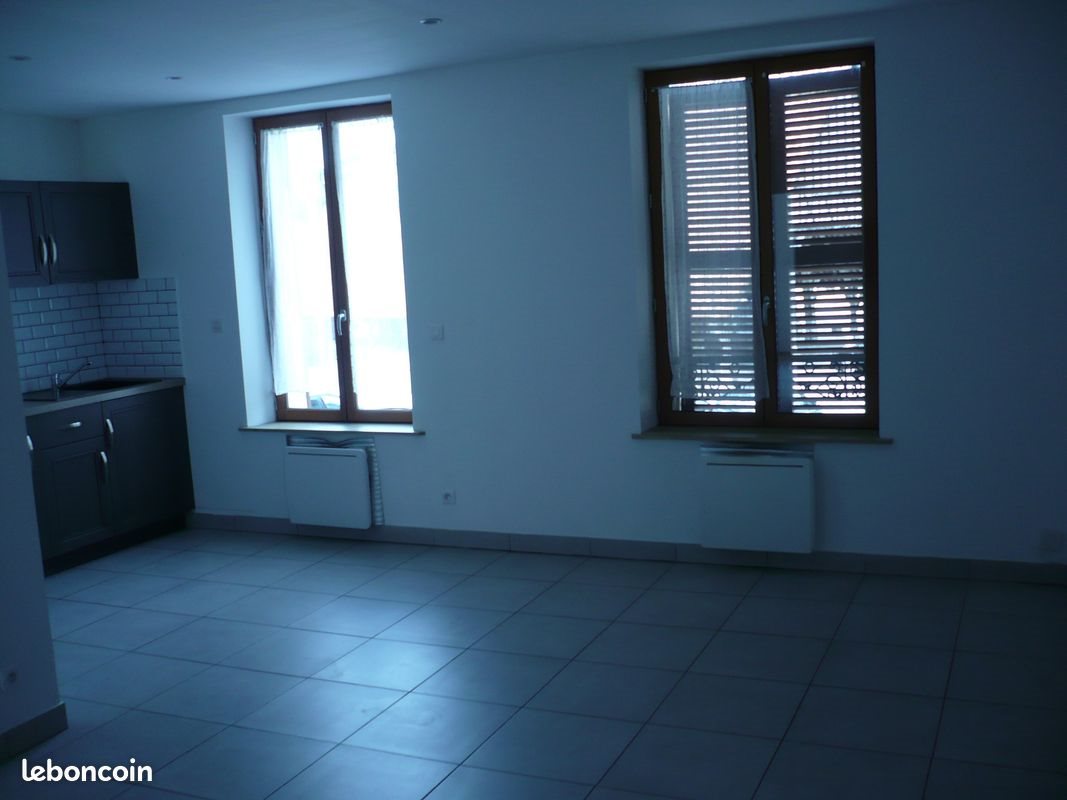 Appartement à louer, 50m², Egreville