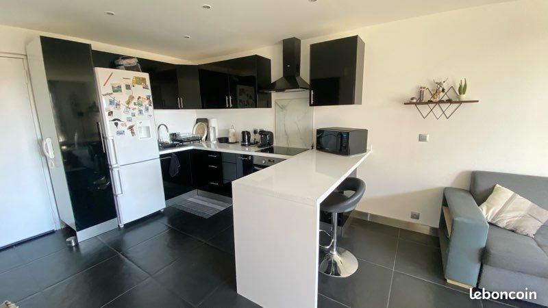 Appartement à louer, 38m², Antibes