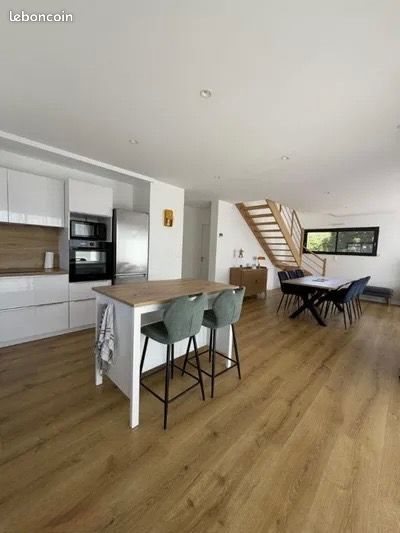 Maison à louer, 113m², Riantec