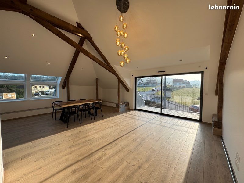 Appartement à louer, 111m², Alby-sur-Chéran
