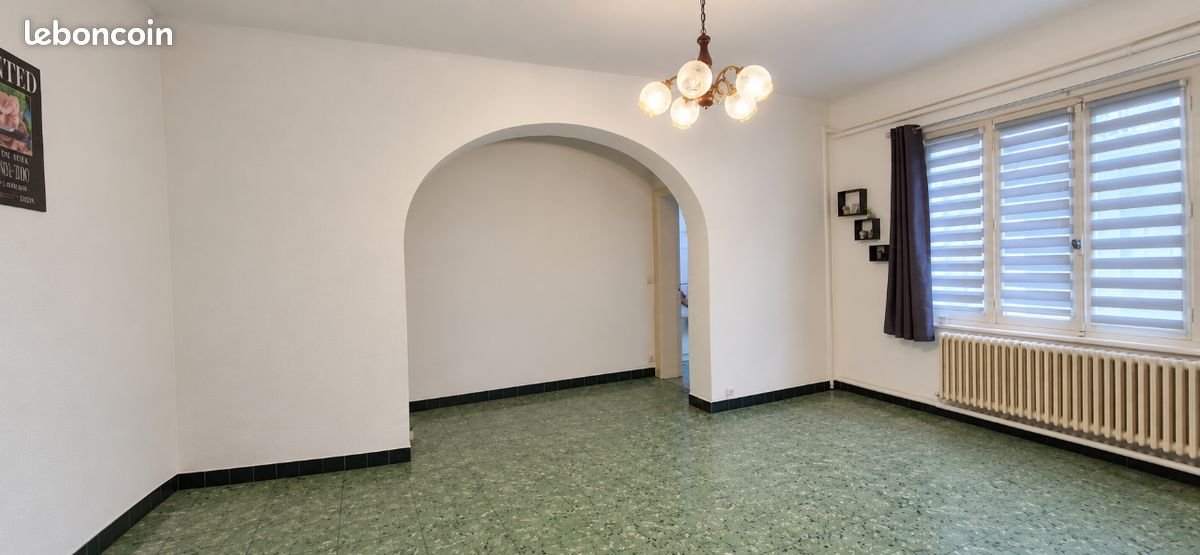 Appartement à louer, 60m², Iwuy