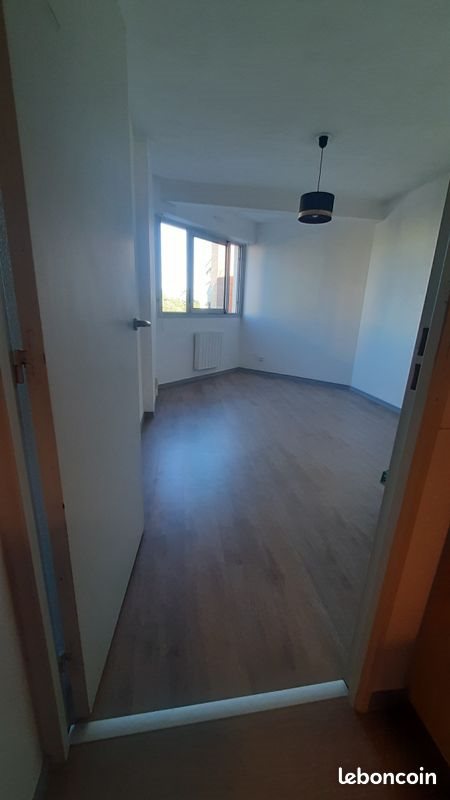 Appartement à louer, 22m², Talence