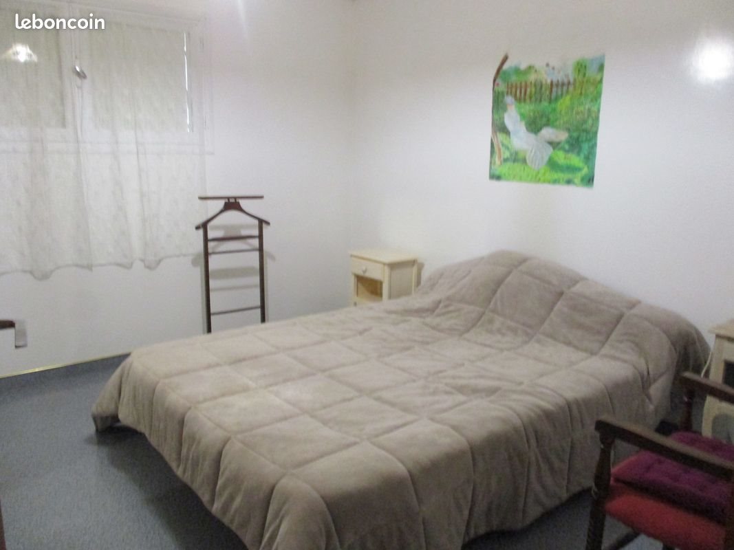 Appartement à louer, 32m², Figeac