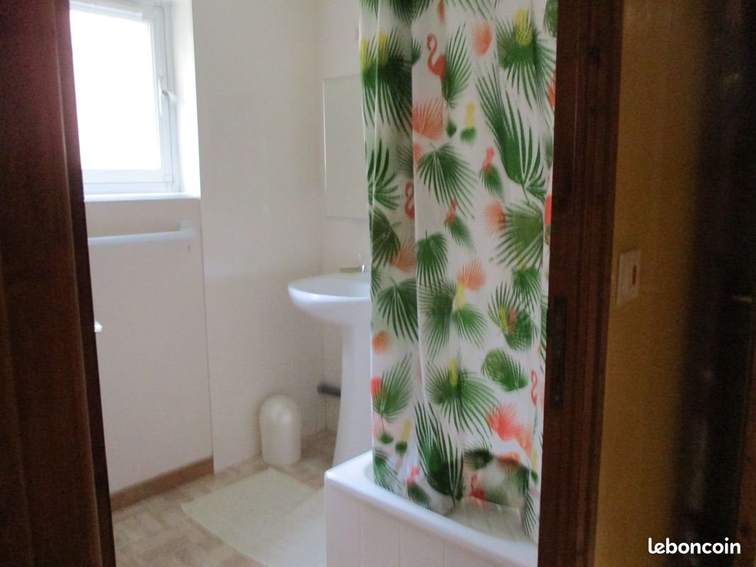 Appartement à louer, 32m², Figeac
