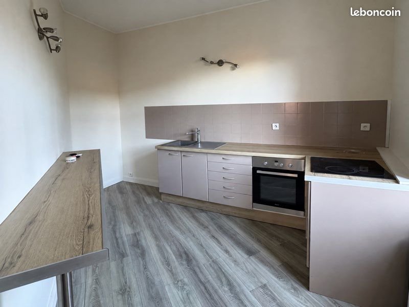Appartement à louer, 65m², Béthune