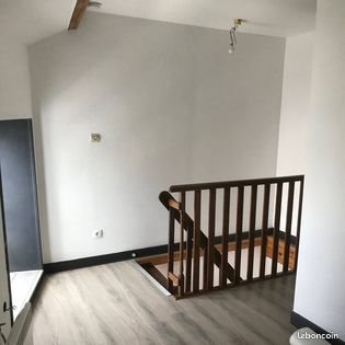 Maison à louer, 70m², Renwez