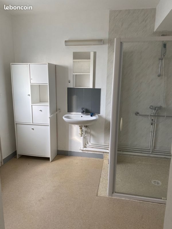 Appartement à louer, 25m², Saint-Martin-des-Noyers