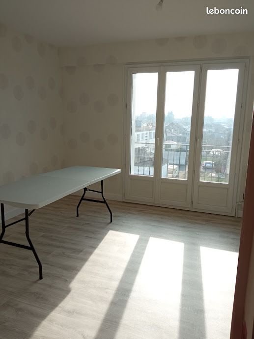 Appartement à louer, 64m², Digoin
