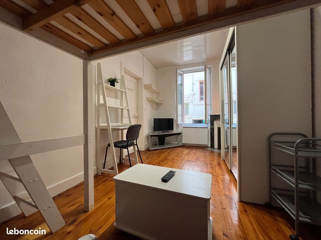 Appartement à louer, 25m², Clermont-Ferrand