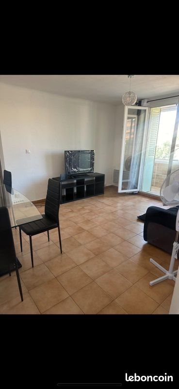 Appartement à louer, 60m², Marseille 9ème