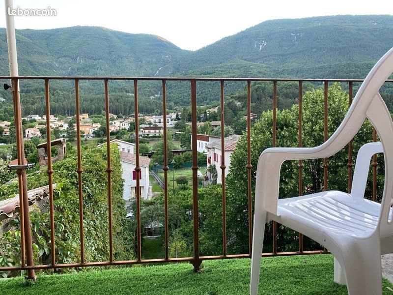 Appartement à louer, 45m², Annot