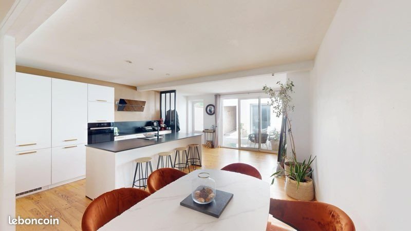 Maison à louer, 95m², Nailloux