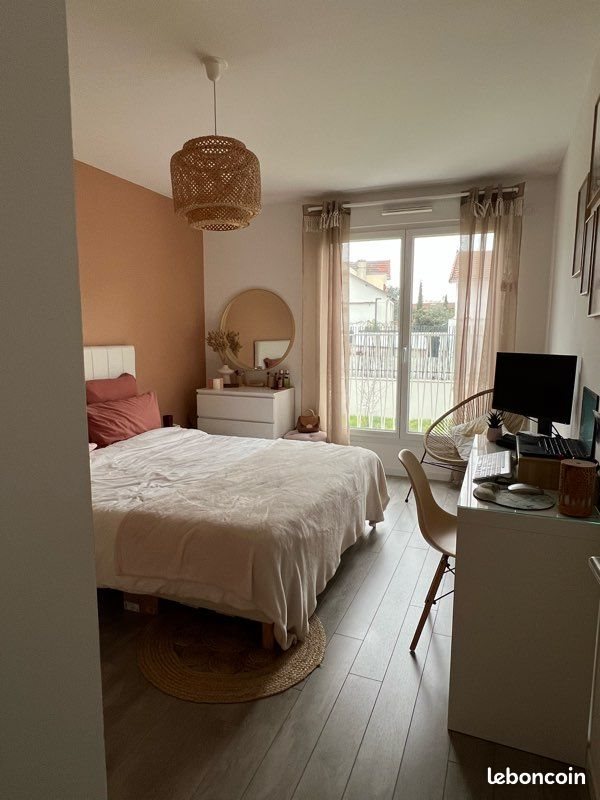 Appartement à louer, 47m², Romainville