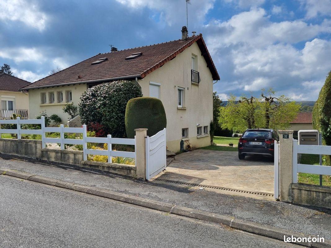 Maison à vendre, 150m², Châteauneuf-la-Forêt