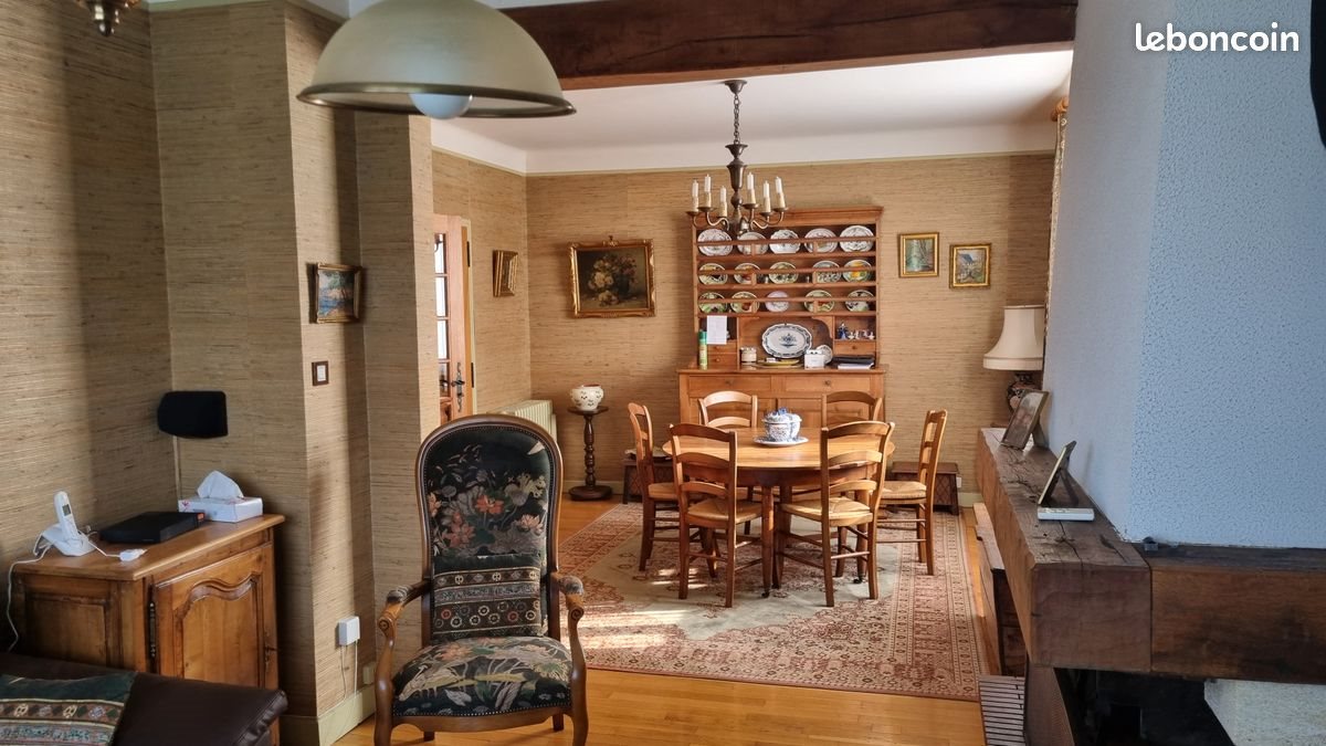 Maison à vendre, 150m², Châteauneuf-la-Forêt