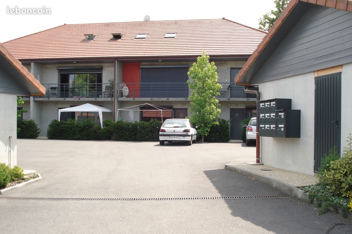 Appartement à louer, 63m², Viry