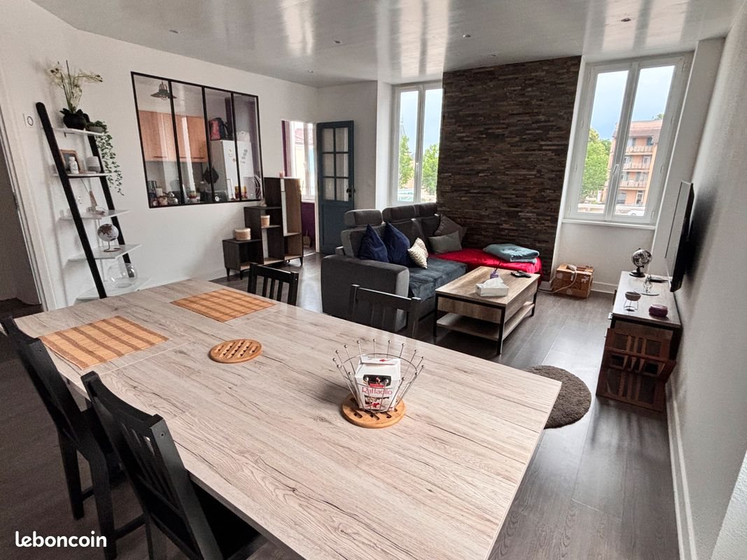 Appartement à vendre, 75m², Oyonnax