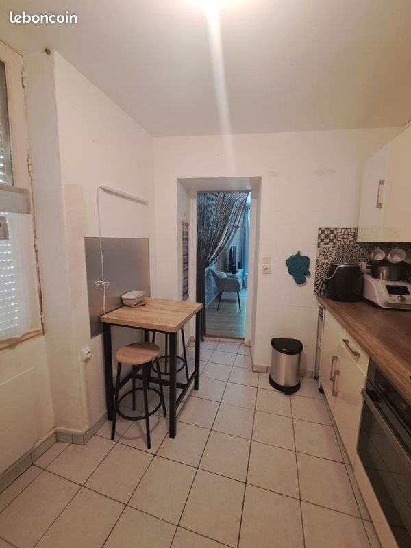 Appartement à louer, 30m², Marennes