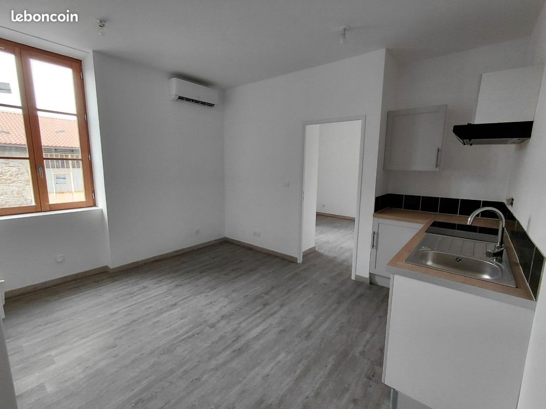 Appartement à louer, 32m², Pradelles