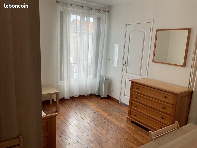 Appartement à louer, 15m², Montreuil