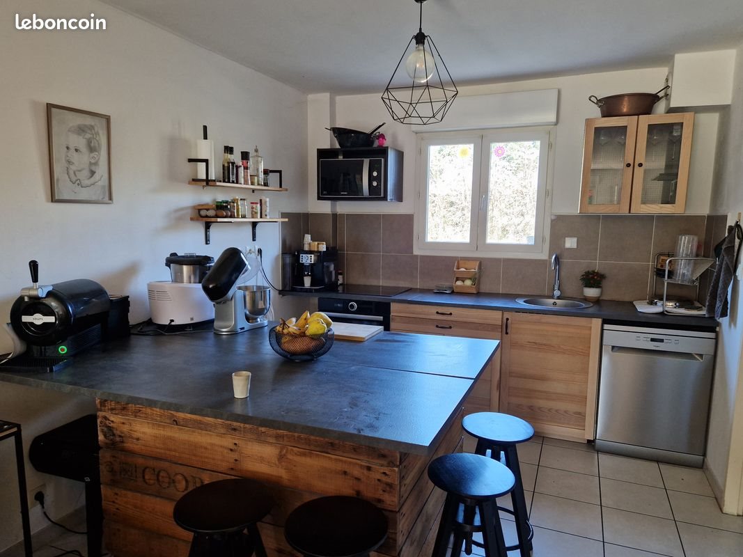 Maison à louer, 80m², Arles