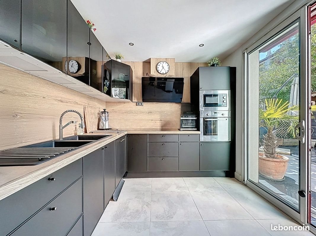 Appartement à vendre, 161m², Créteil