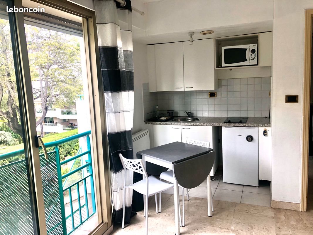 Appartement à louer, 19m², Nice