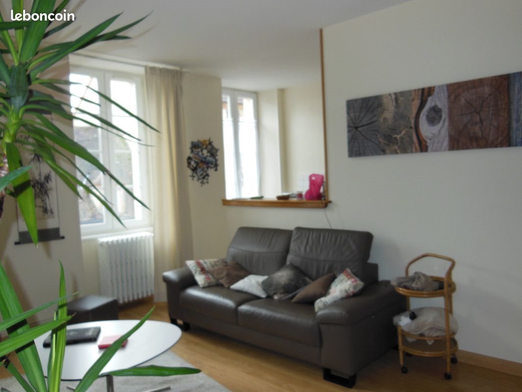 Appartement à louer, 75m², Montmarault