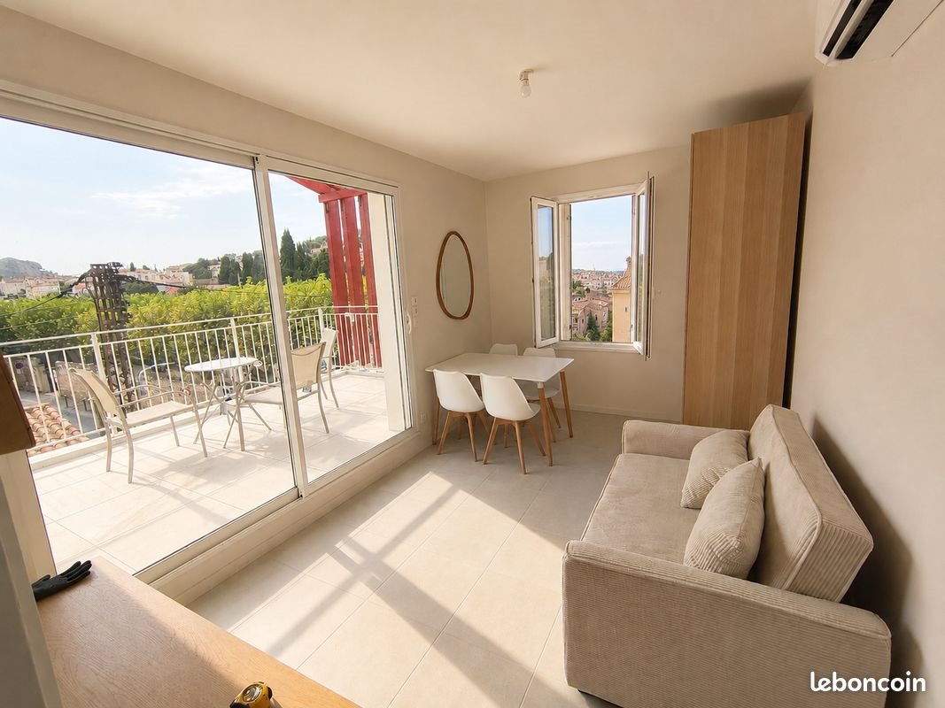 Appartement à louer, 45m², Ceyreste