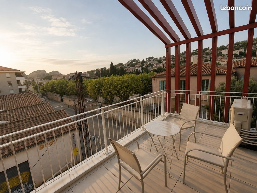 Appartement à louer, 45m², Ceyreste
