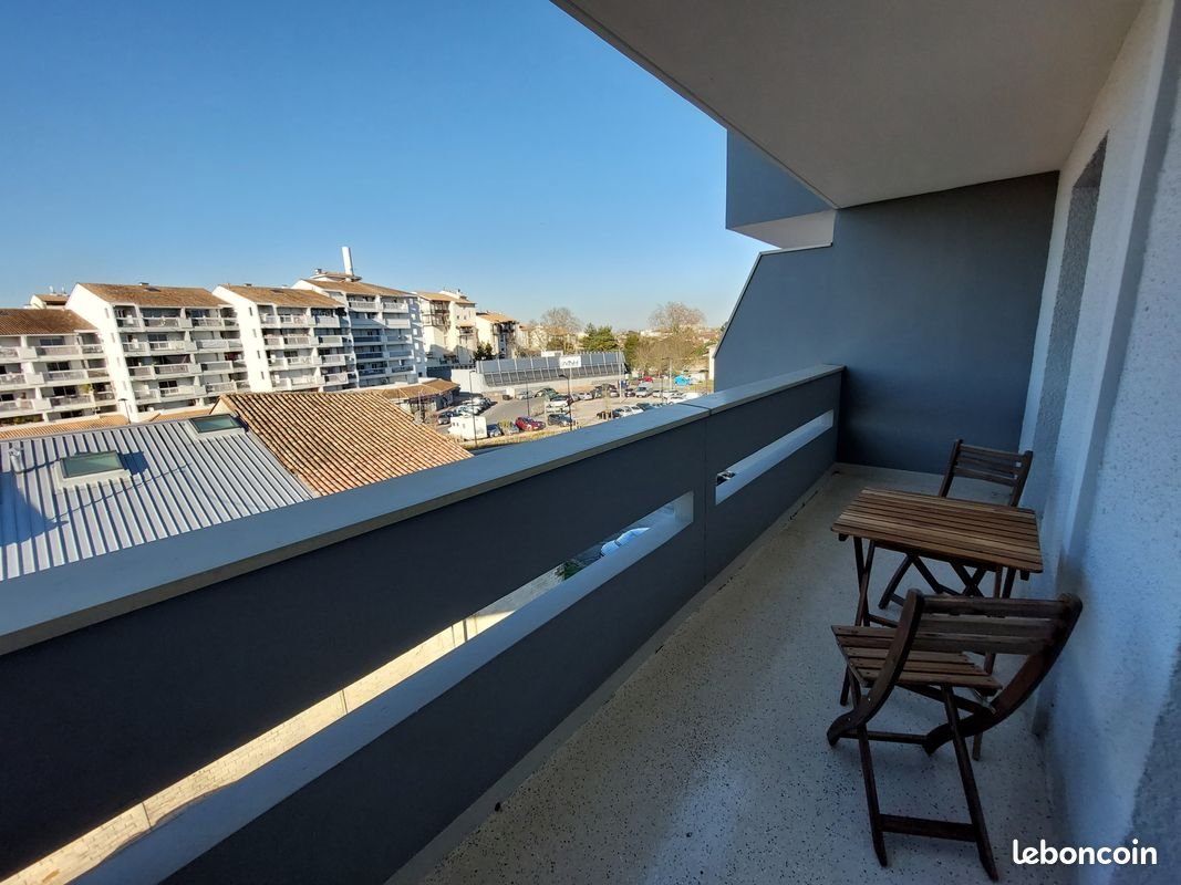 Appartement à louer, 30m², Talence